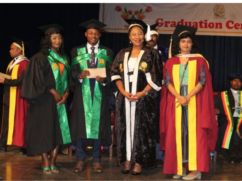 Moise Chirusha receiving the best project of the year award